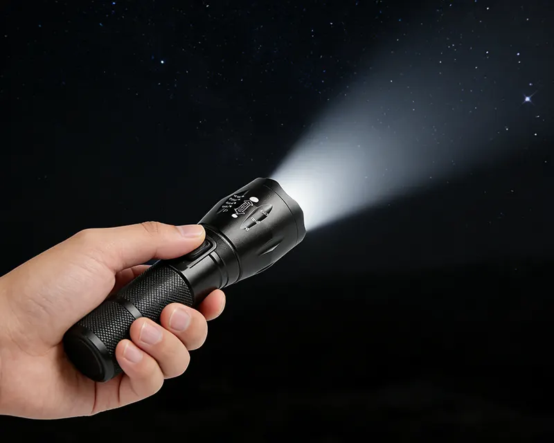 বিভিন্ন সমসাময়িক লাইফস্টাইলের সাথে খাপ খাইয়ে এক শতাব্দীব্যাপী আলোর ক্লাসিক